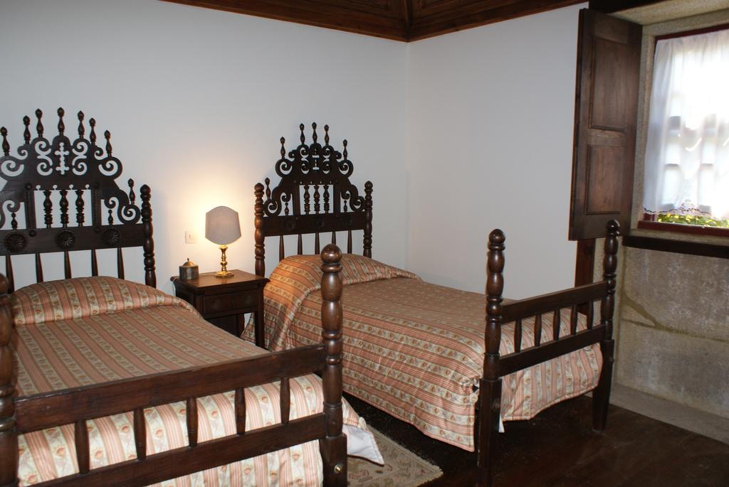 Maison d'hôtes Quinta Da Agra à Ponte de Lima Chambre photo